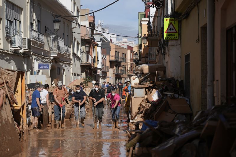 EuropaPress_6316461_estragos_dana_calles_paiporta_valencia_noviembre_2024.jpg